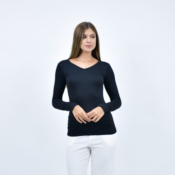 Remera cuello V por talle  modal soft liso 2025 - Image 3