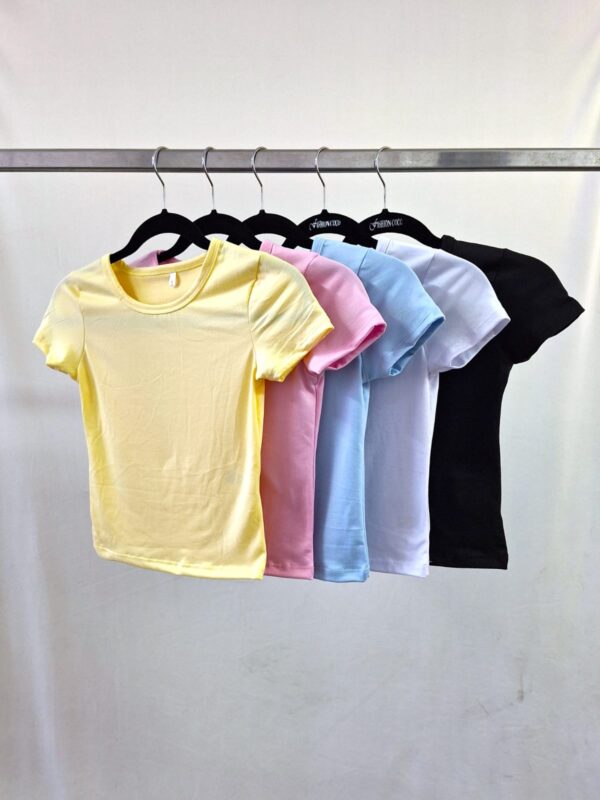 Remera cuello V por talle modal soft 2026 - Imagen 5