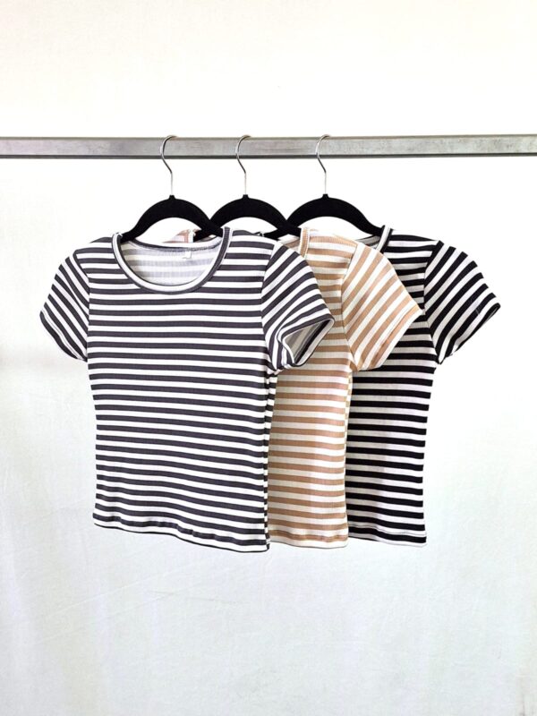 Remera cuello U rayado por talle 1, 2 y 3 morley 2026 - Imagen 4