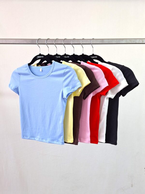 Remera cuello V por talle modal soft 2026 - Imagen 5