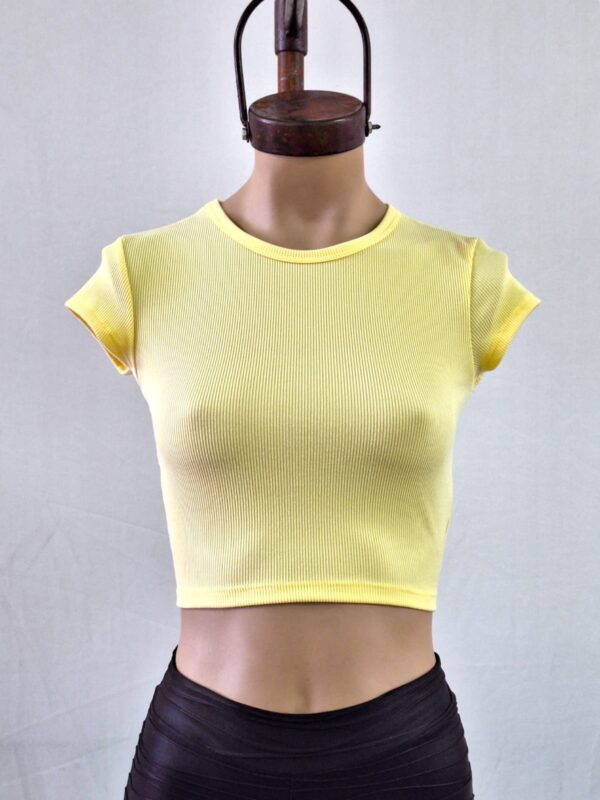 Remera abertura y tira atras morley liso 2026 - Imagen 3